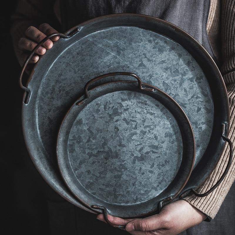 Retrò Handcrafted Round Wrought Vintage Tray - What A Decor